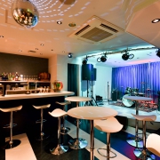 LiveCafe＆Bar アクアリウム 様 施工イメージ